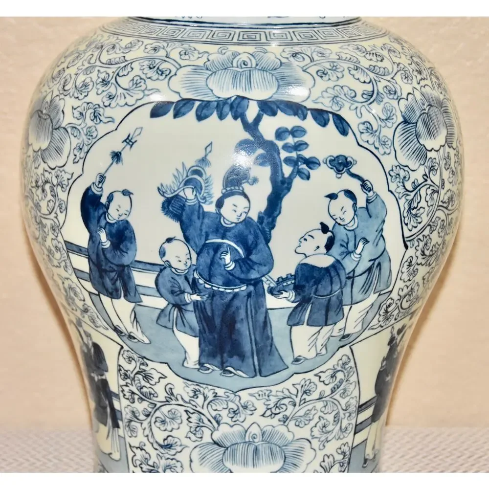 Chenghua Qing Dynasty 17th/18th C. Porcelain Ginger Jar Vase, 4 Character Mark